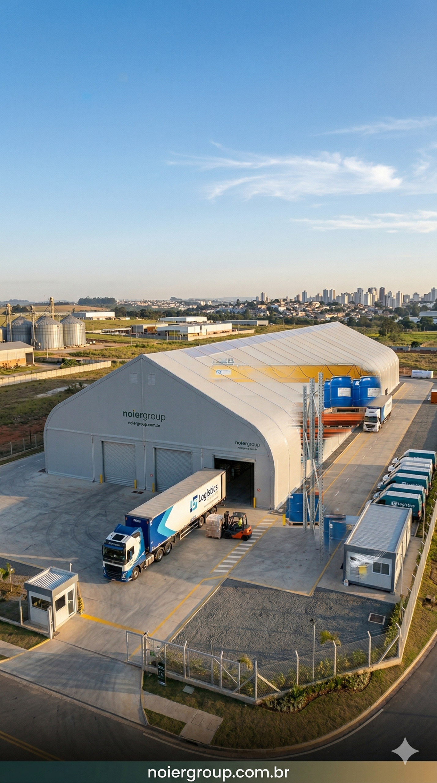 Galpão lonado vom caminhões